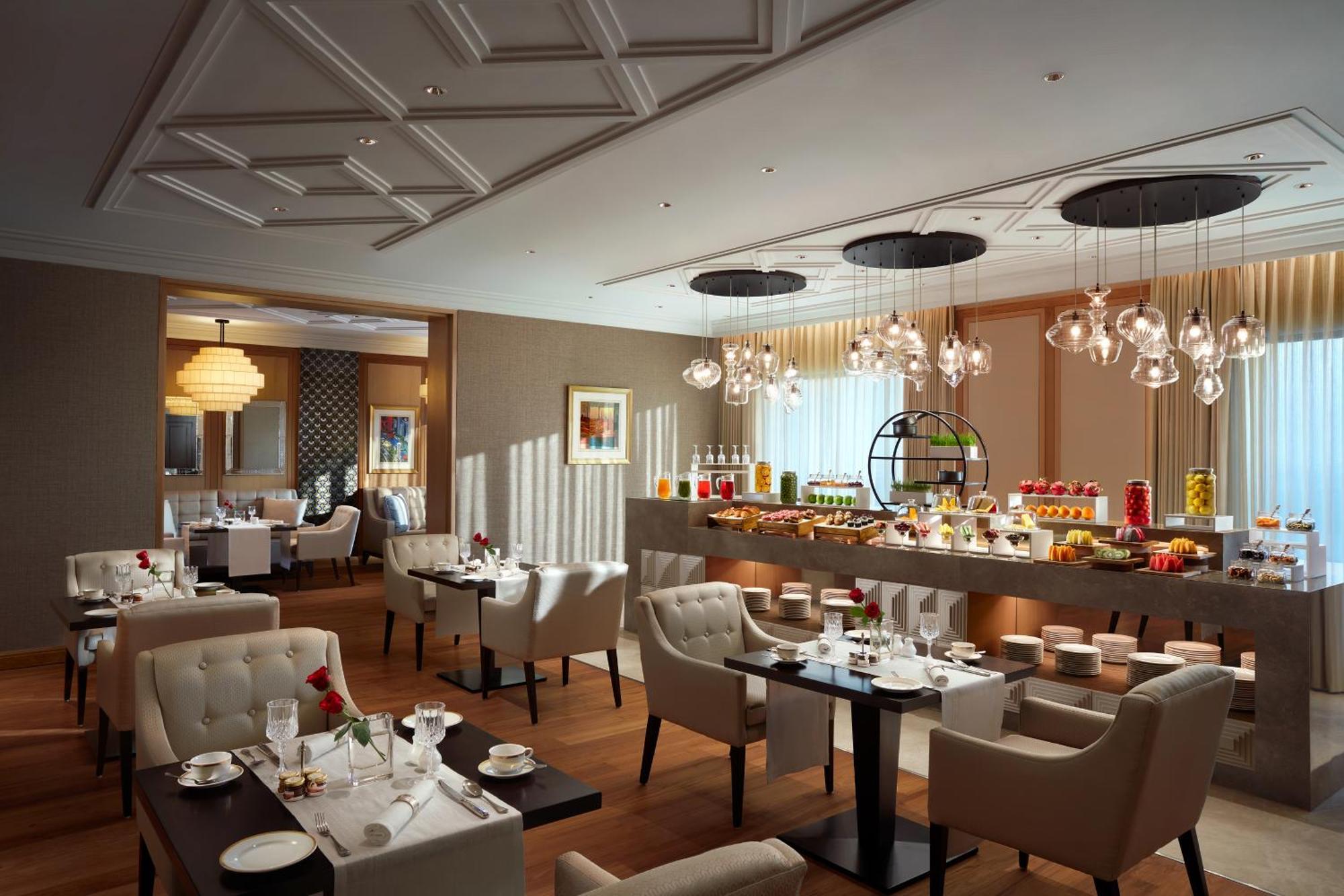 The Leela Gandhinagar Otel Dış mekan fotoğraf