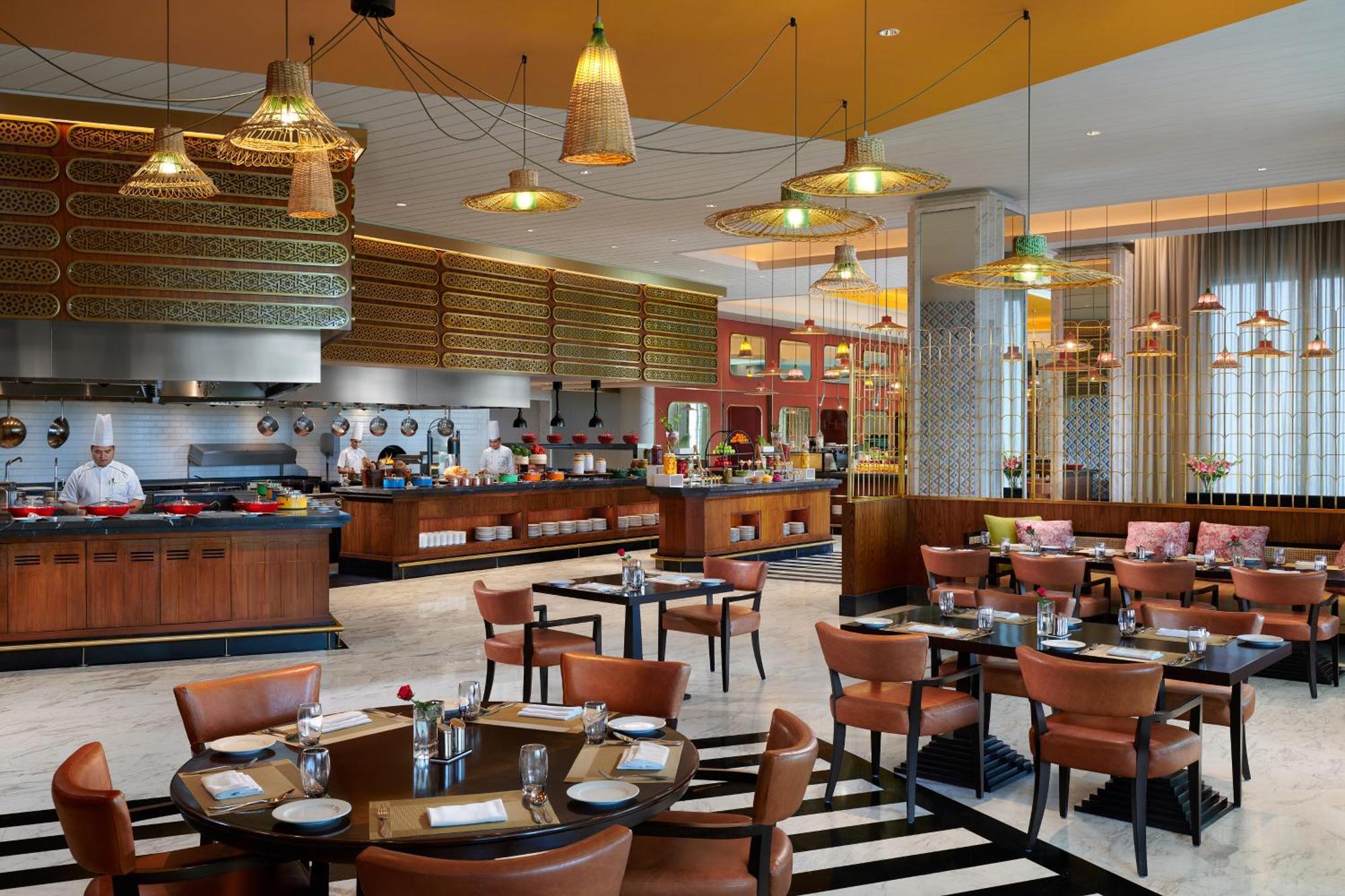 The Leela Gandhinagar Otel Dış mekan fotoğraf