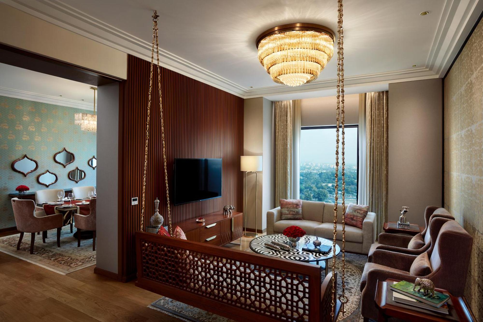 The Leela Gandhinagar Otel Dış mekan fotoğraf